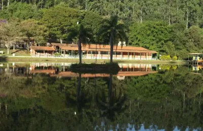 Chácara / sítio com 5 quartos à venda na Estrada Municipal Alexandre Marchi, Bairro Tapera Grande, Itatiba
