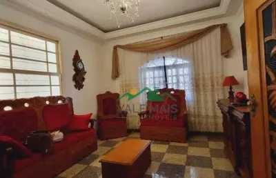 Casa com 3 dormitórios à venda, 302 m² por r$ 1.200.000 - centro - guaratinguetá/sp