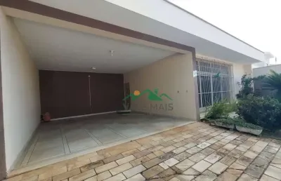 Casa com 4 dormitórios para alugar, 405 m² por r$ 7.000,00/mês - vila paraíba - guaratinguetá/sp