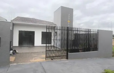 Casa com 3 quartos à venda no Jardim Guairacá, Maringá 
