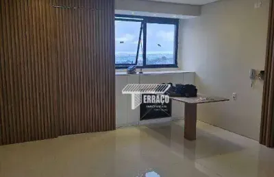 Apartamento amplo, ótima localização no bairro jardim!