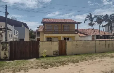 ** ótima casa colado a lagoa e rodovia, com piscina são pedro da aldeia