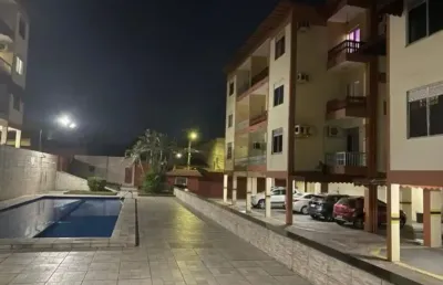 Apartamento reformado de 90m² no melhor do parque dez