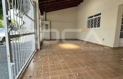 Casa à venda com 2 dormitórios no bairro jardim paulista, em ribeirão preto.