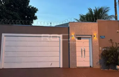 Casa à venda com 4 quartos na vila das mangueiras, em jardinópolis