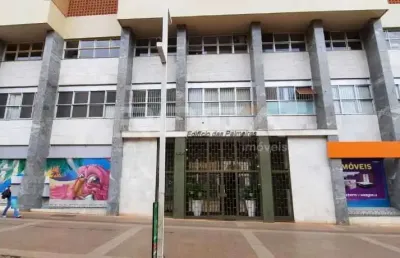Apartamento à venda no centro de ribeirão preto com 2 dormitórios e garagem