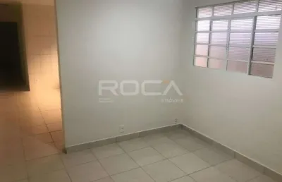 Casa térrea com 2 dormitórios no bairro jd irajá em ribeirão preto.