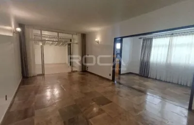 Casa à venda com 4 quartos, sendo 1 suíte, no bairro alto da boa vista, em ribeirão preto.