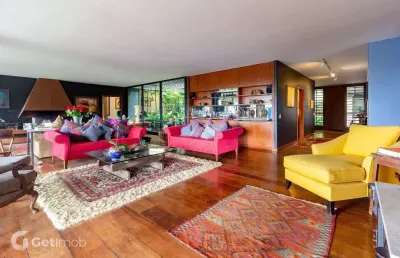 Casa com 4 quartos à venda na rua josé de freitas guimarães, 273, pacaembu, são paulo por r$ 15.900.000