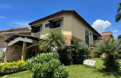 Casa em condomínio fechado com 4 quartos à venda na alameda taquaritinga, 287, alphaville, santana de parnaíba por r$ 2.100.000