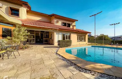 Casa em condomínio fechado com 5 quartos à venda na alameda venezuela, 684, alphaville residencial dois, barueri por r$ 8.488.000