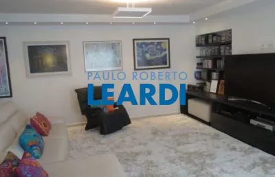 Apartamento à venda na rua araioses, 135, vila madalena, são paulo por r$ 2.350.000