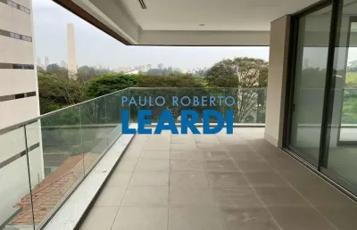 Apartamento à venda na rua curitiba, 381, paraíso, são paulo por r$ 11.900.000