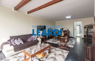 Casa à venda na rua ilsogno di anarello, 45, vila mariana, são paulo por r$ 2.600.000