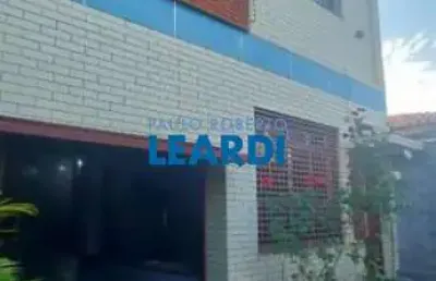 Casa à venda na rua engenheiro francisco azevedo, 142, pompéia, são paulo por r$ 2.300.000