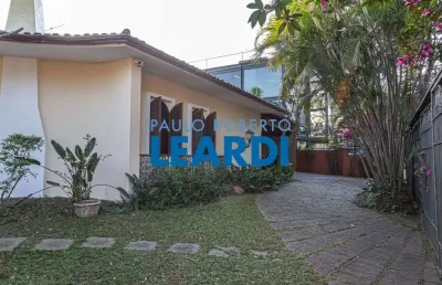 Casa à venda na avenida são gualter, 1400, alto de pinheiros, são paulo por r$ 6.000.000