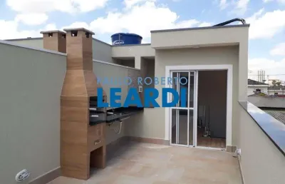 Casa à venda na rua aracuã, 27, vila brasílio machado, são paulo por r$ 835.000