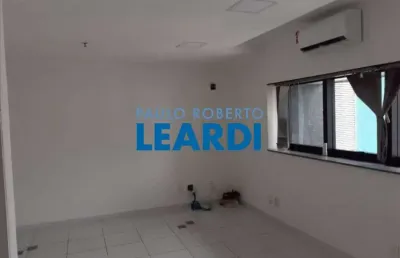 Ponto comercial à venda na avenida iraí, 75, moema, são paulo por r$ 510.945