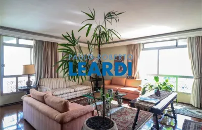 Apartamento à venda na alameda joaquim eugênio de lima, 1642, jardim paulista, são paulo por r$ 3.400.000