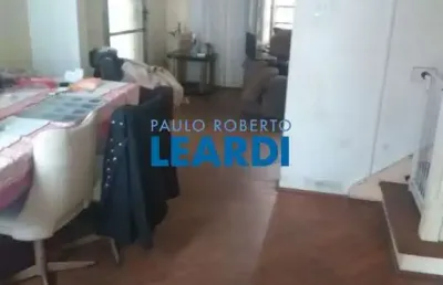 Casa à venda na rua heitor peixoto, 968, cambuci, são paulo por r$ 875.000