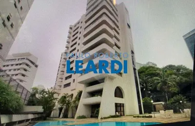 Apartamento à venda na rua engenheiro edgar egídio de sousa, 80, higienópolis, são paulo por r$ 4.450.000