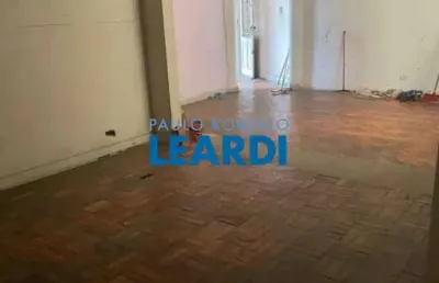 Casa à venda na rua mazzini, 76, aclimação, são paulo por r$ 570.000