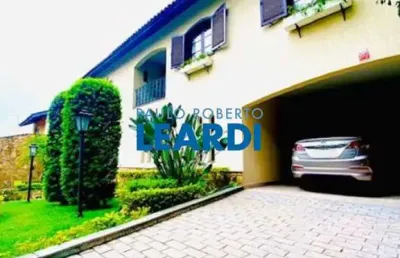 Casa à venda na avenida do anastácio, 1408, city américa, são paulo por r$ 2.700.000