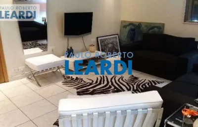 Apartamento à venda na rua dom romualdo de seixas, 7, liberdade, são paulo por r$ 535.000