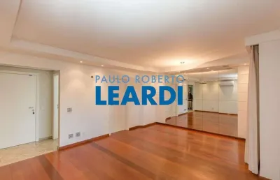 Apartamento à venda na rua arandu, 481, brooklin, são paulo por r$ 1.650.000