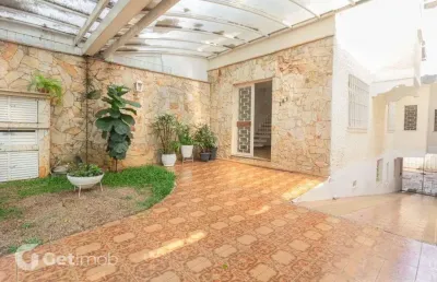 Casa com 3 quartos para alugar na rua doutor rafael correia, 181, água branca, são paulo por r$ 8.000