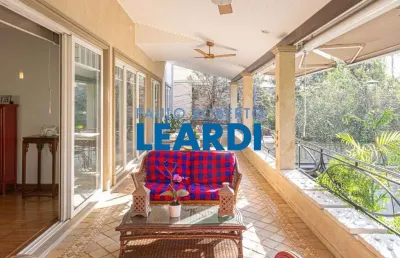 Casa para alugar na rua morro verde, 106, pacaembu, são paulo por r$ 35.000