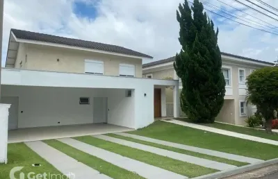Casa em condomínio fechado com 4 quartos para alugar na alameda dos antúrios, 468, alphaville, santana de parnaíba por r$ 15.900