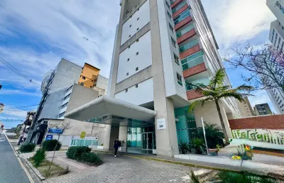 Apartamento com 2 quartos à venda na Avenida Visconde de Guarapuava, 3806, Centro, Curitiba