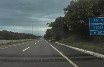 Vendo área  br 101 em mata redonda com  aproximadamente 8 hectares