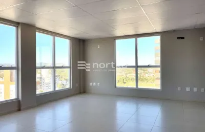 Sala comercial em edifício em vila moema, tubarão/sc