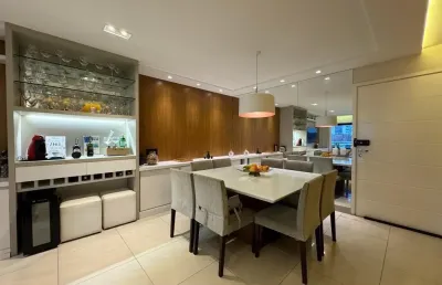 Belíssimo apartamento reformado e mobiliado em tirol