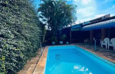 Casa com 3 quartos para alugar no Centro, Araraquara 