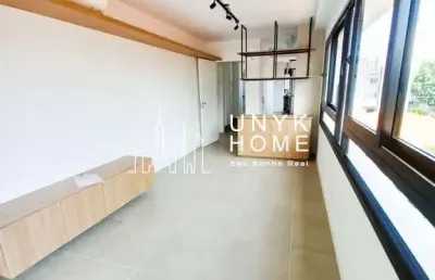 Apartamento com 2 quartos para alugar na Rua Padre Carvalho, --, Pinheiros, São Paulo
