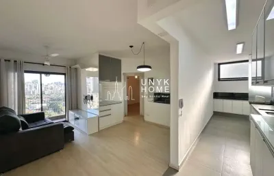 Apartamento para alugar na vila olímpia com 57m², 2 dormitórios, 1 vaga e varanda.