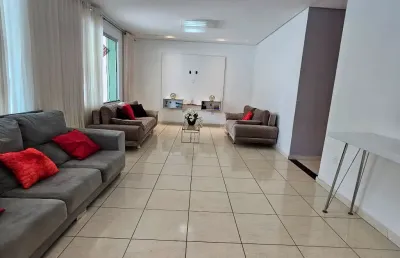 Casa em condomínio fechado com 6 quartos à venda no Chapada, Manaus 