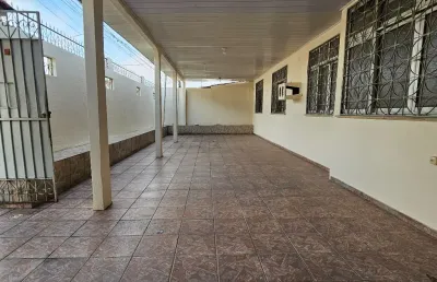 Casa com 4 quartos à venda na Rua Professora Dolores Melita, 86, Japiim, Manaus