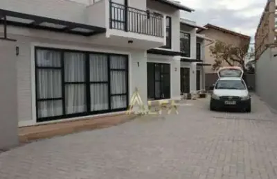 Sobrado 70 metros da praia em condomínio fechado à venda, 60 m² por r$ 750.000 - centro - penha/sc