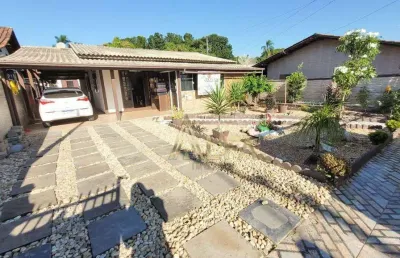 Casa com 5 dormitórios à venda, 200 m² por r$ 950.000 - centro - penha/sc