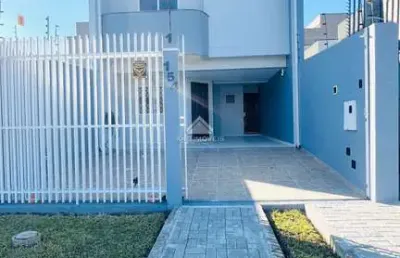 Casa em condomínio fechado com 3 quartos para alugar na rua marcelino iachinski, 154, portão, curitiba, 126 m2 por r$ 3.800