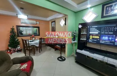 Sensacional casa de 2 pisos, sacada gourmet, 4 quartos. excelente localização
