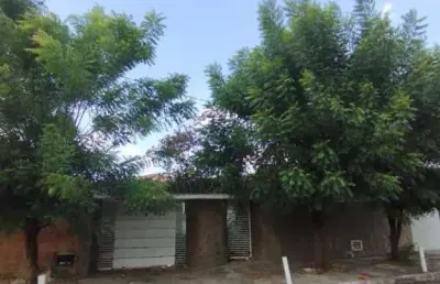 Casa com 3 quartos para alugar na Avenida Coronel Costa Araújo, Fátima, Teresina