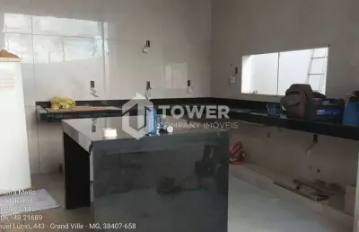 Casa em condomínio fechado com 3 quartos à venda na Avenida Manuel Lucio, 355, Grand Ville, Uberlândia