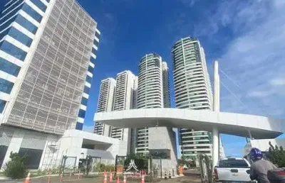 Aapartamento no tribeca 3/4 com dependência completa 2 vagas cobertas