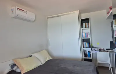 Apartamento na orla de jaguaribe 3 suítes 3 vagas vista mar permanente