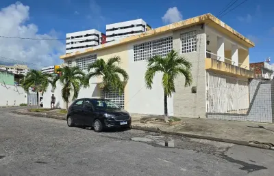 Casa com 5 quartos à venda na Avenida Brasil, 1230, Poço, Maceió